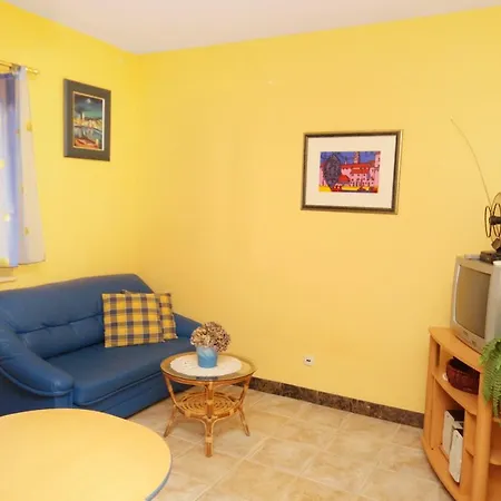 別荘 Family Friendly House With A Swimming Pool Postira, Brac - 5661 *