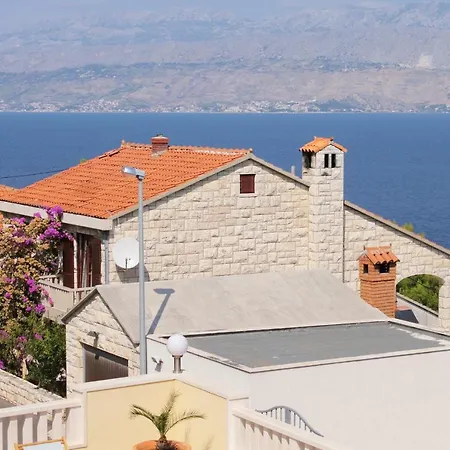 別荘 Family Friendly House With A Swimming Pool Postira, Brac - 5661 *